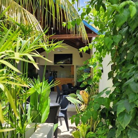 Dhigurah Dhonveli Boutique Hotell Exteriör bild